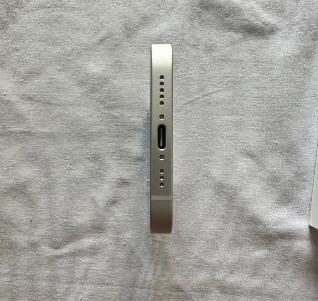 Apple iPhone 16eホワイト本体 未使用品