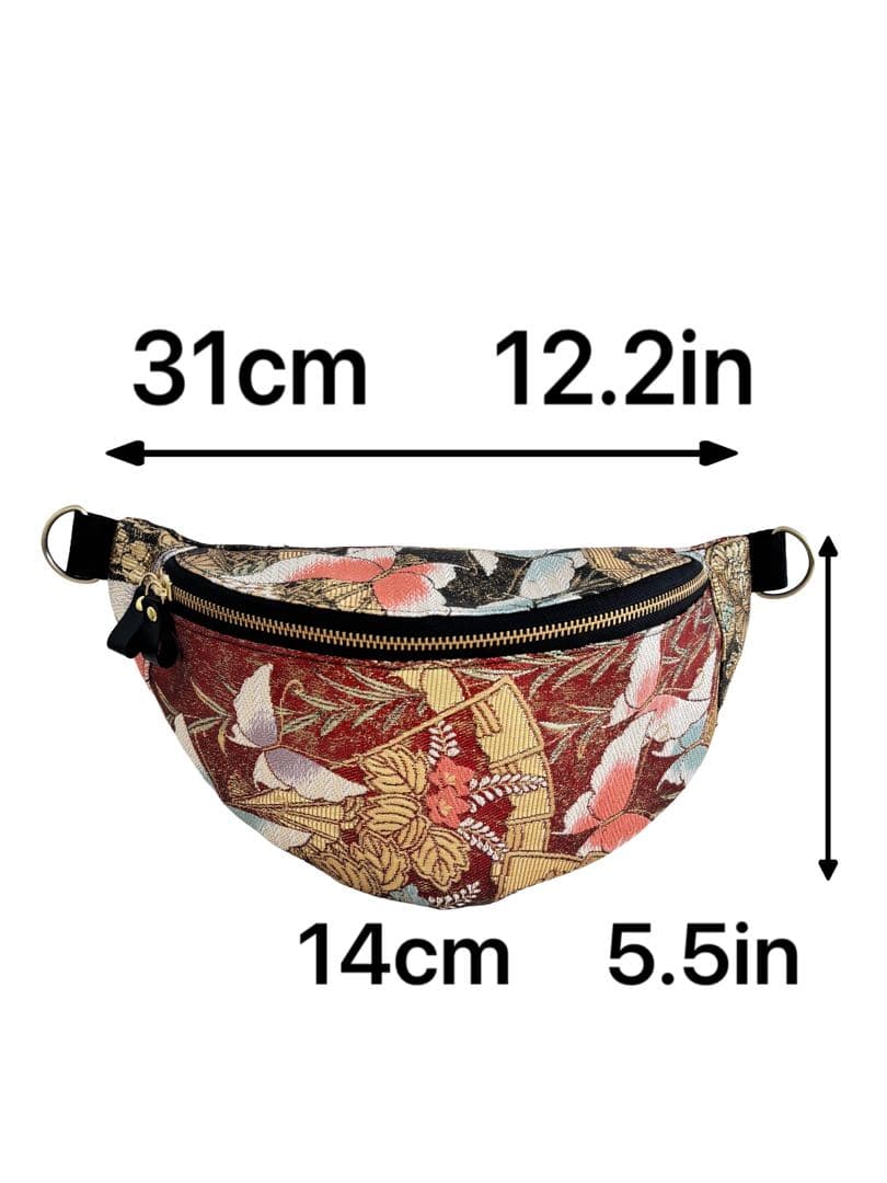 帯リメイクバッグ　赤と金に舞う扇と蝶のボディバッグ（正絹・吉祥文様・一点物）