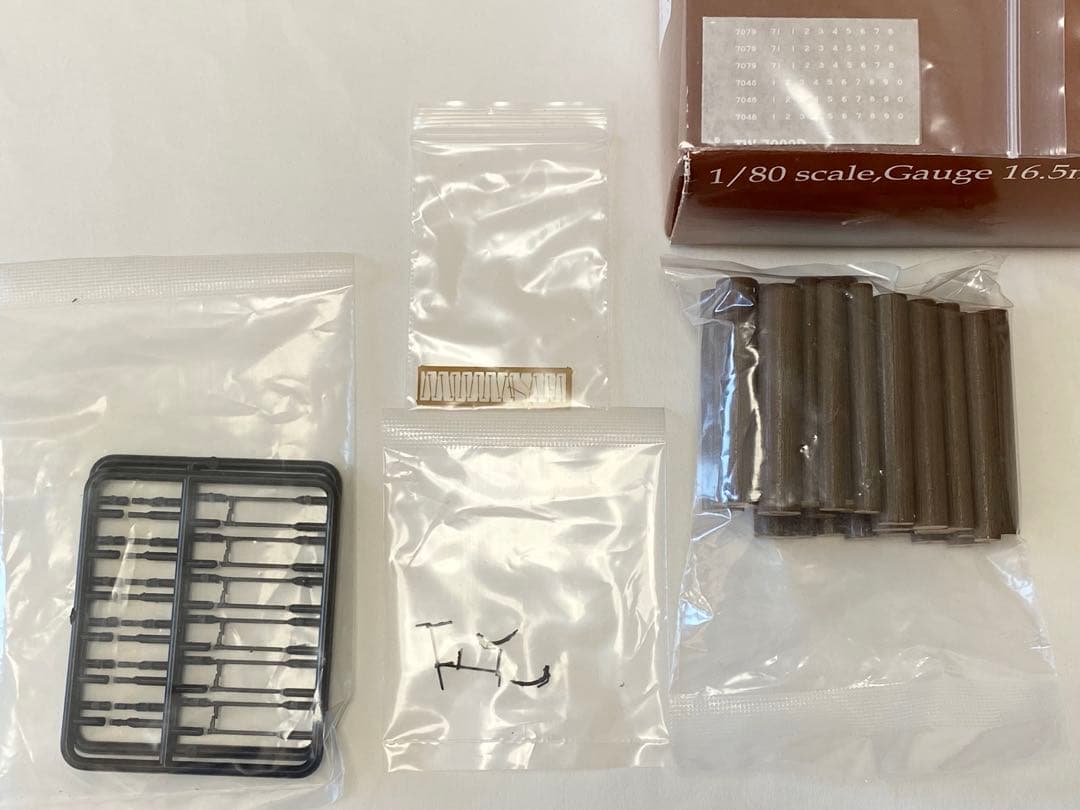 トラムウェイ 国鉄チキ7000 積荷:木材 HOゲージ 新品未使用品　1両