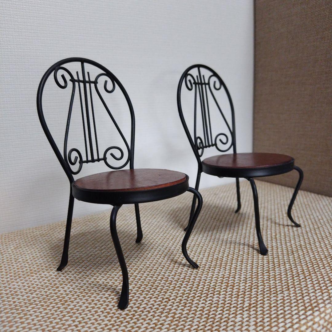 【ドール用】ガーデン風 アイアンチェア 2脚 & テーブルのセット