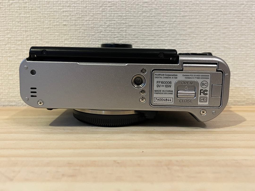 元箱 美品 完動品 FUJIFILM X-T20 ボディ シルバー #26037