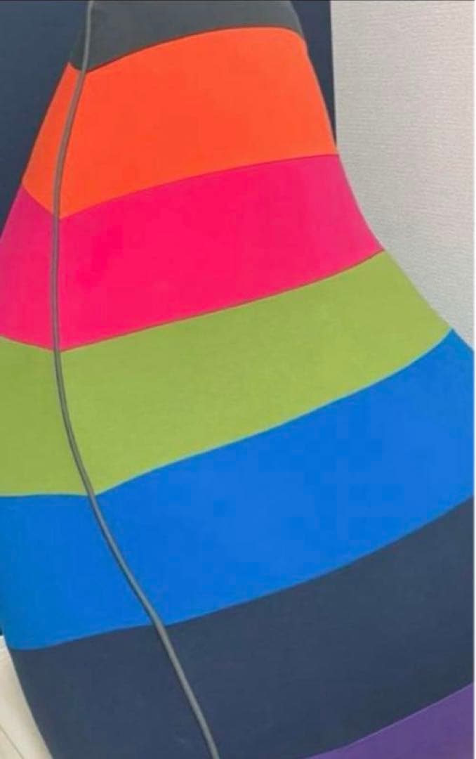 Riki Higashinaka 　Yogibo ラウンジャー レインボー