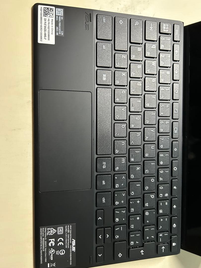 ASUS Chromebook 本体 + ソフトキーボード