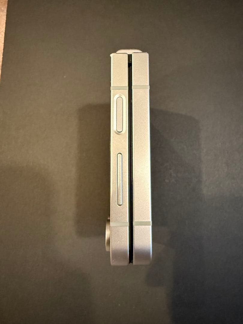 GalaxyZflip6 SIMフリー！値下げ中！