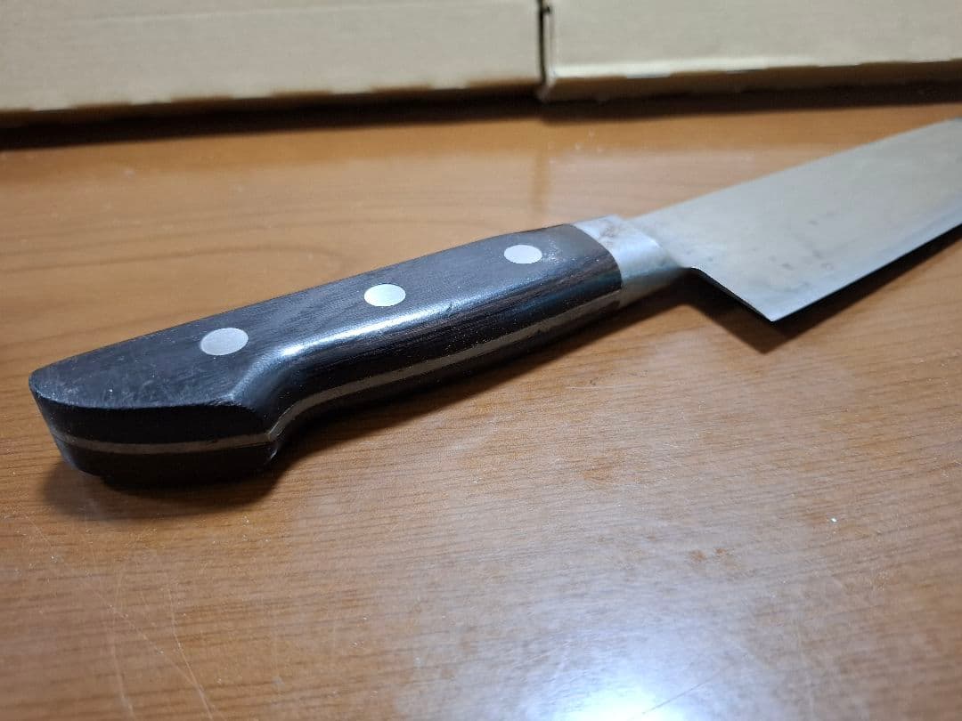 堺 刀司 政重作 牛刀 全長40cm 刃渡り約27cm 料理包丁 本職用