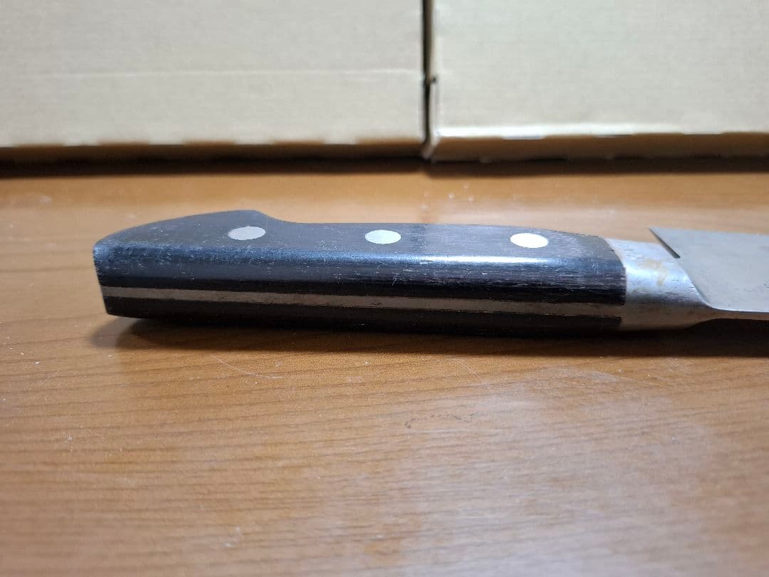 堺 刀司 政重作 牛刀 全長40cm 刃渡り約27cm 料理包丁 本職用