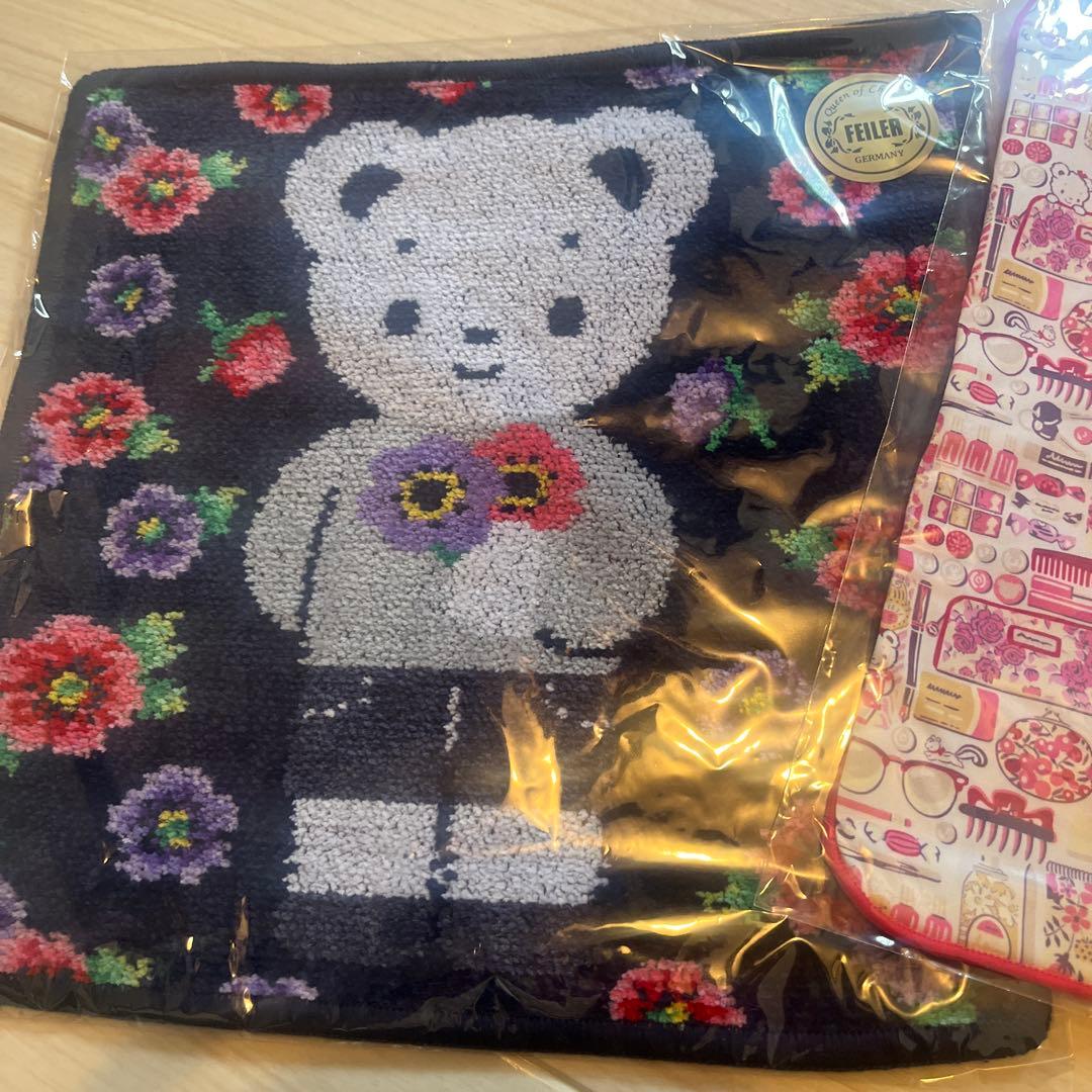 ハンカチ　ファミリア　familiar フェイラー