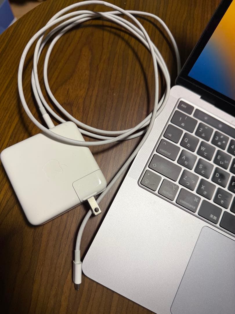 MacbookPro 2020 日本語配列 充電器 箱あり 中古美品