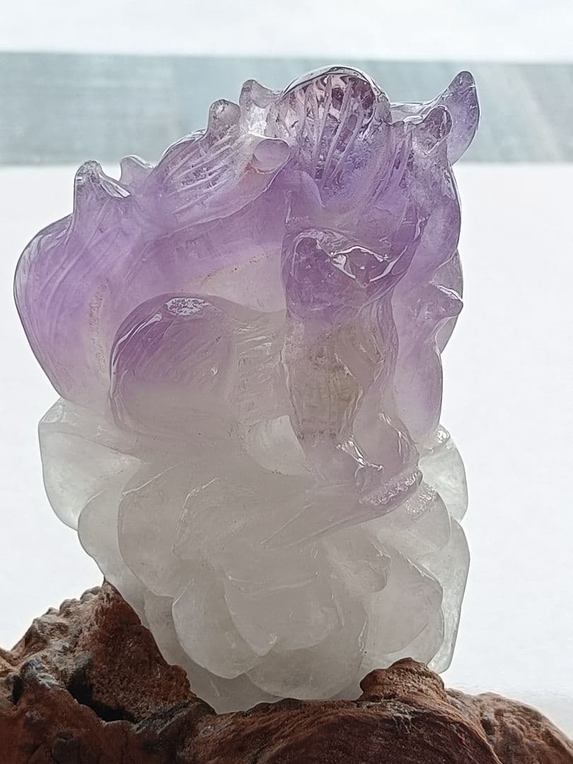 アメジスト手彫り 九尾の狐置物 特注台座付き 1部アメトリン