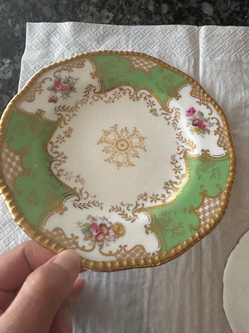 ENGLAND COALPORT ケーキ皿とデミタス皿　コールポート