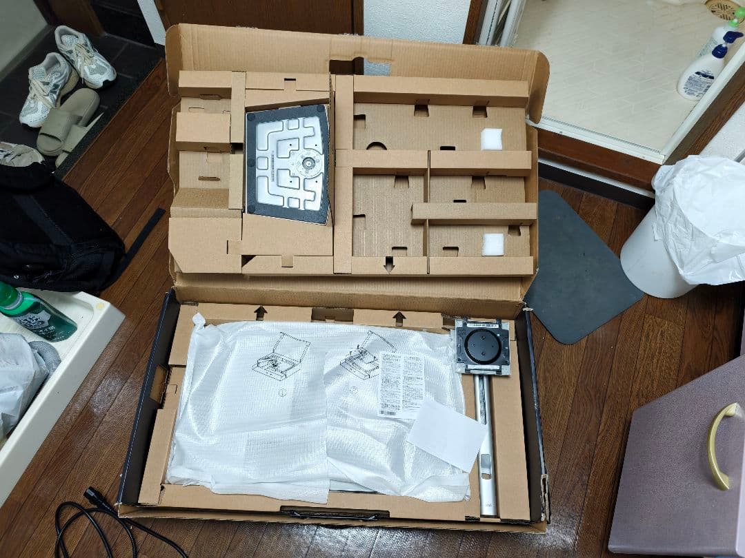 Dell U2723QX 27インチ 4K USB-C モニター