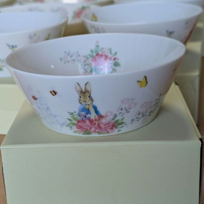 ★ワンコ★ ピーターラビット 食器14点セット