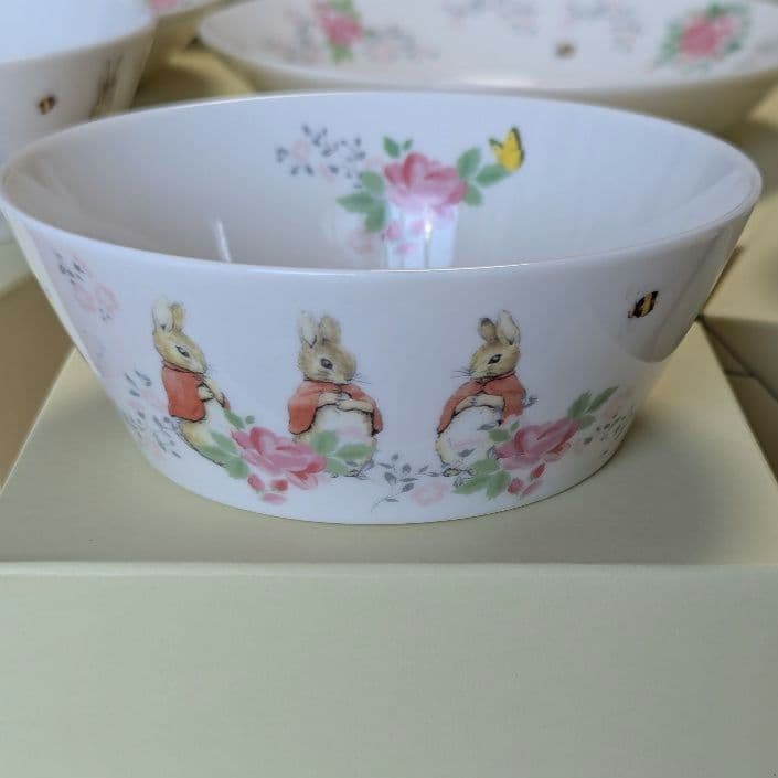 ★ワンコ★ ピーターラビット 食器14点セット