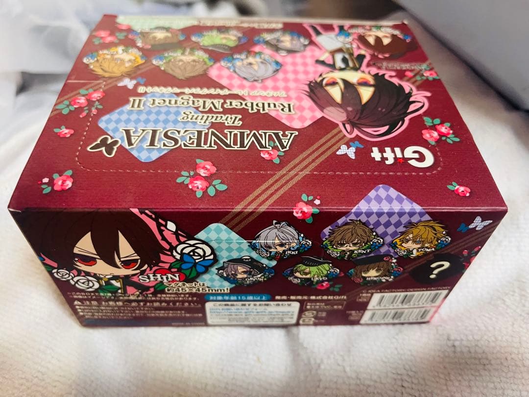 AMNESIA GIFT トレーディングラバーマグネットBOX