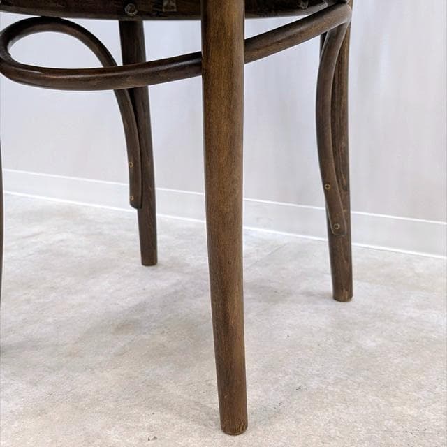 ポーランドベントウッドダイニングチェア（フランスベッド）①