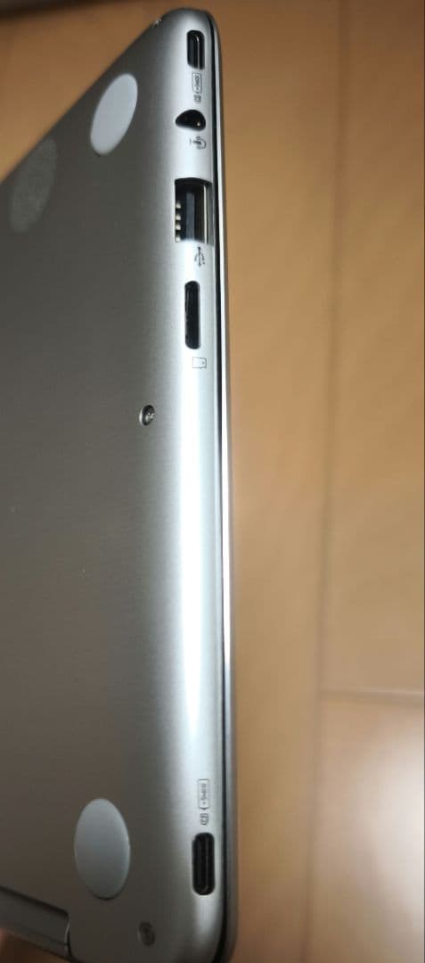 ASUS Chromebook Flip C101PA シルバー
