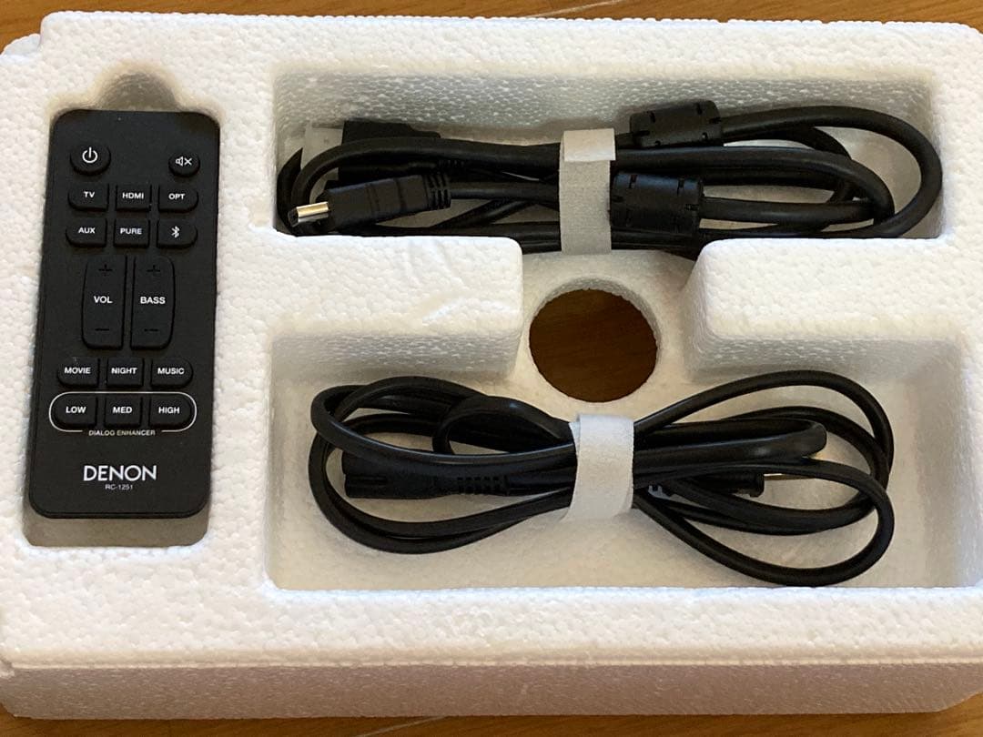 デノン サウンドバー サブウーハー内蔵 Dolby Atmos DHT-C210