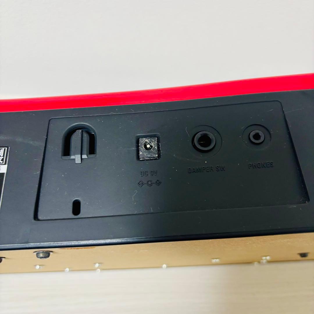 KORG micro PIANO ミニ鍵盤　61鍵　デモソング　自動演奏　レッド