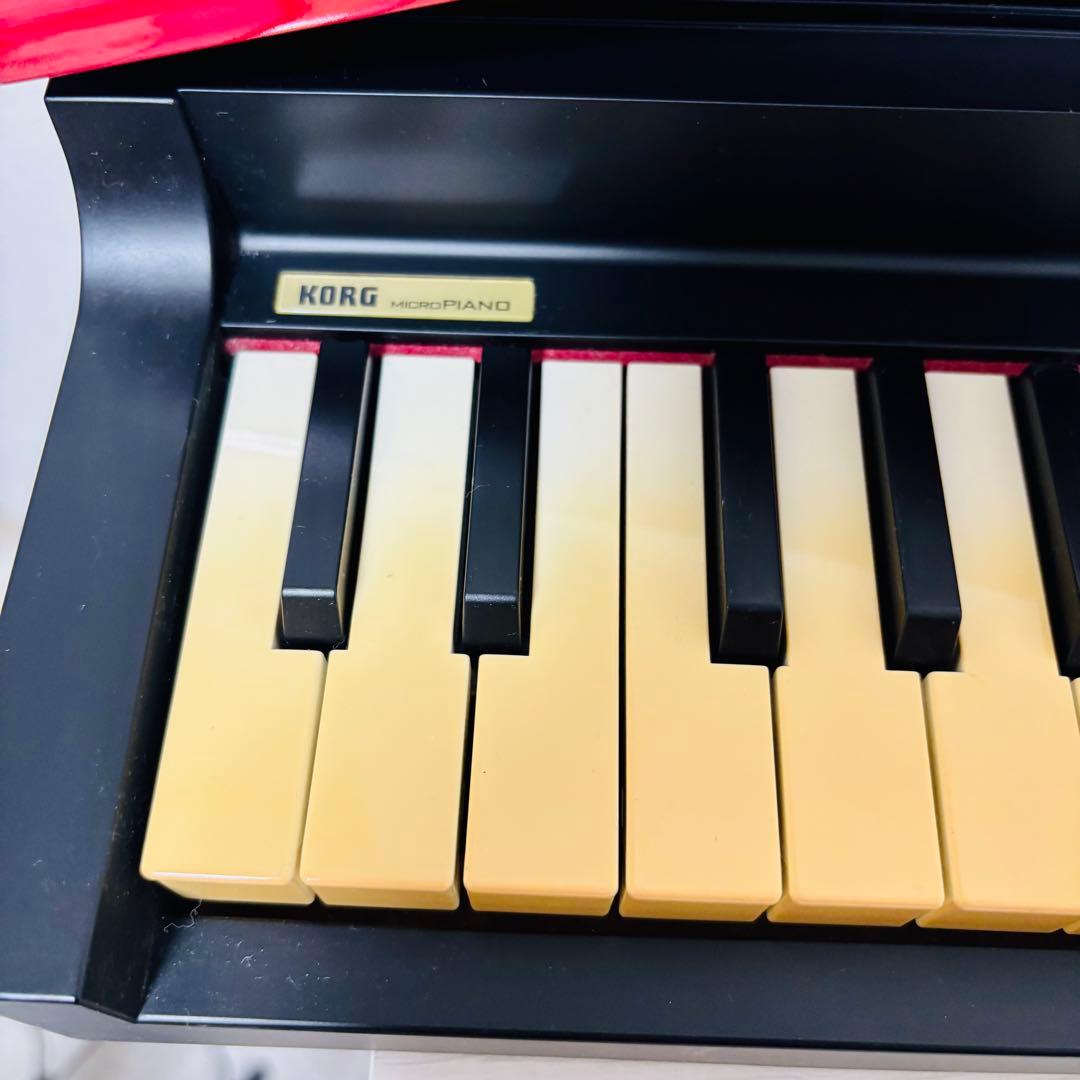 KORG micro PIANO ミニ鍵盤　61鍵　デモソング　自動演奏　レッド