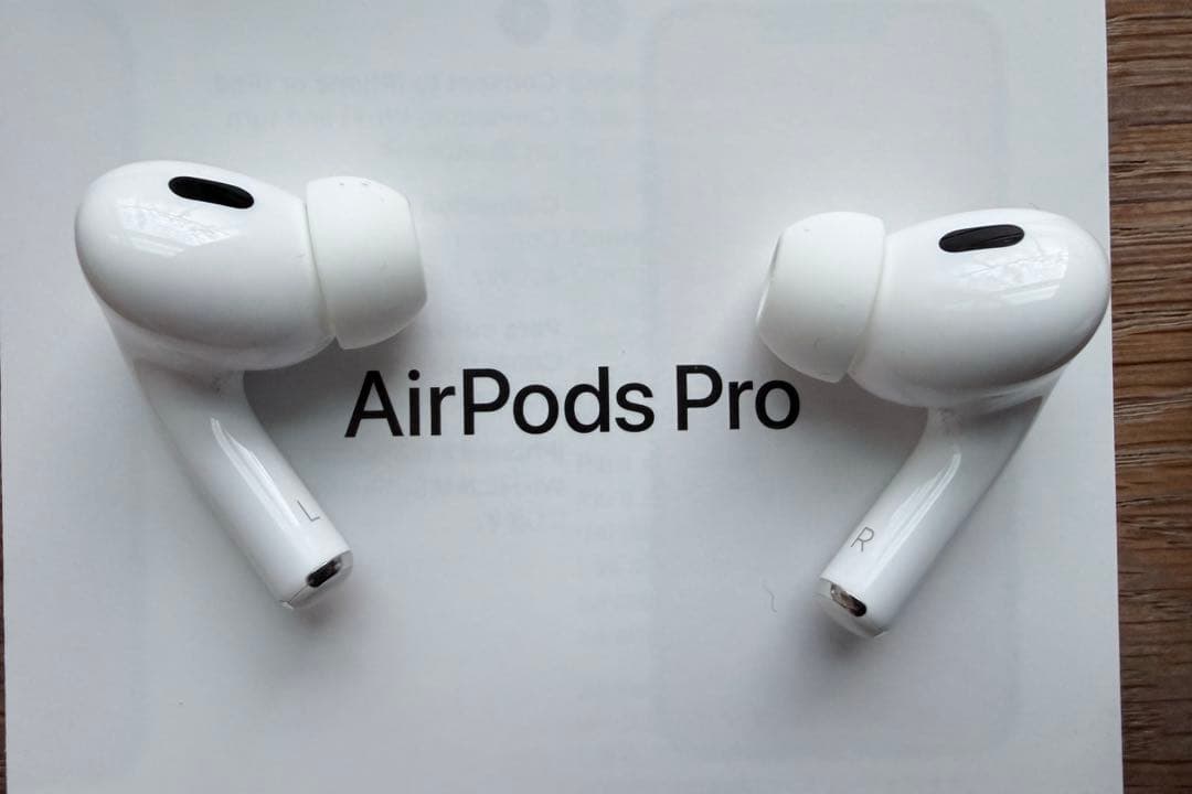 【イヤホン本体交換済・美品】AirPods Pro 2 第2世代 付属品完備