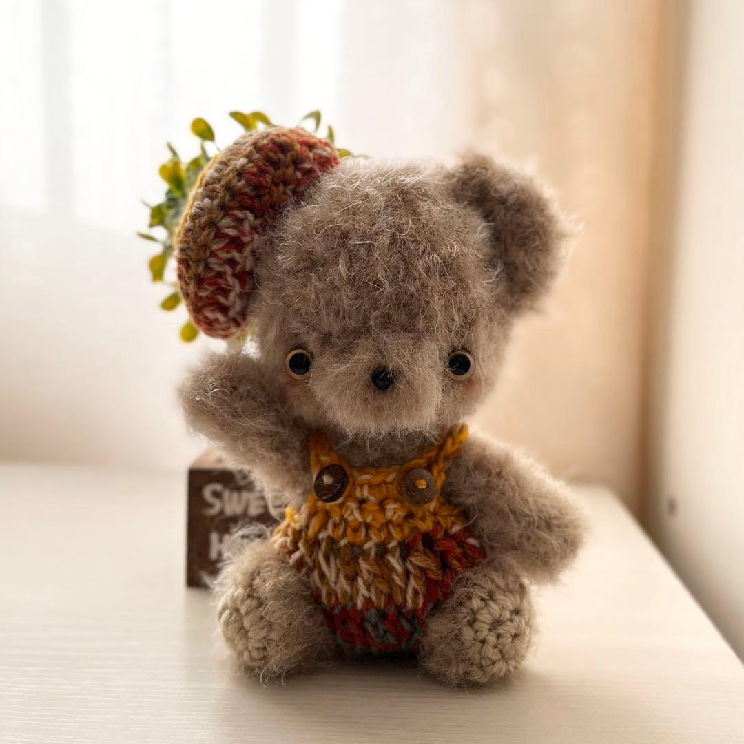 うさぎ・くま　編みぐるみ　計2点