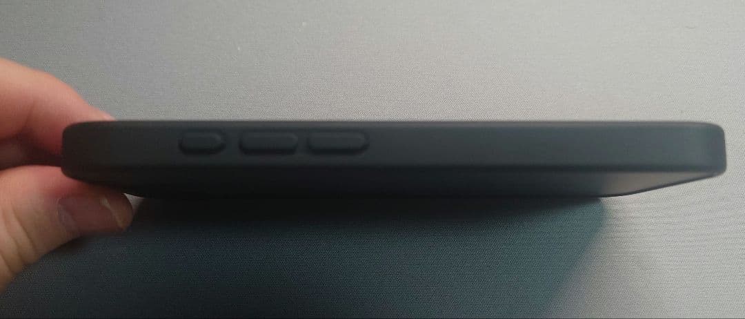【数回使用　超美品】Apple iPhone 16e 本体 全部付属 残債無