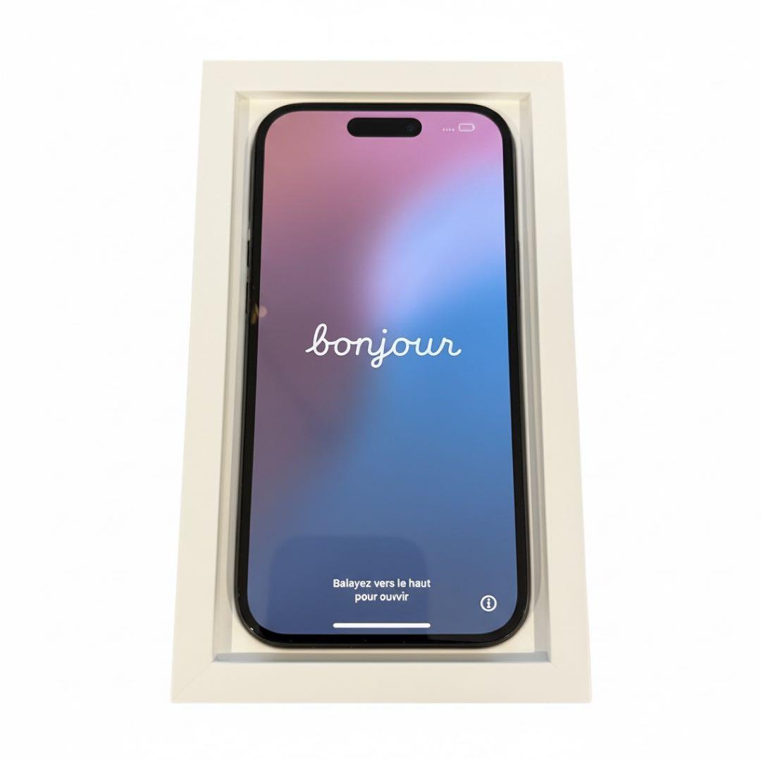 ★極上美品★ Apple iPhone 15 256G 本体