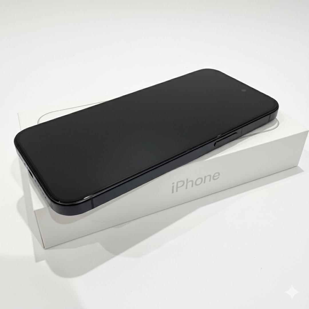 ★極上美品★ Apple iPhone 15 256G 本体