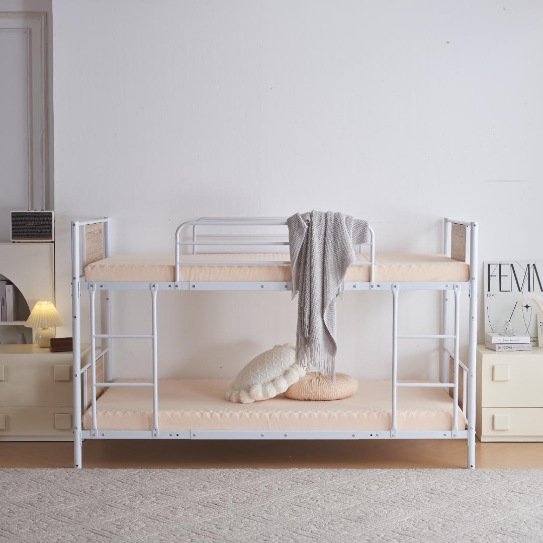 大人気！【ホワイト】三段ベッド パイプベッド　分離可能 スチールベッド耐震