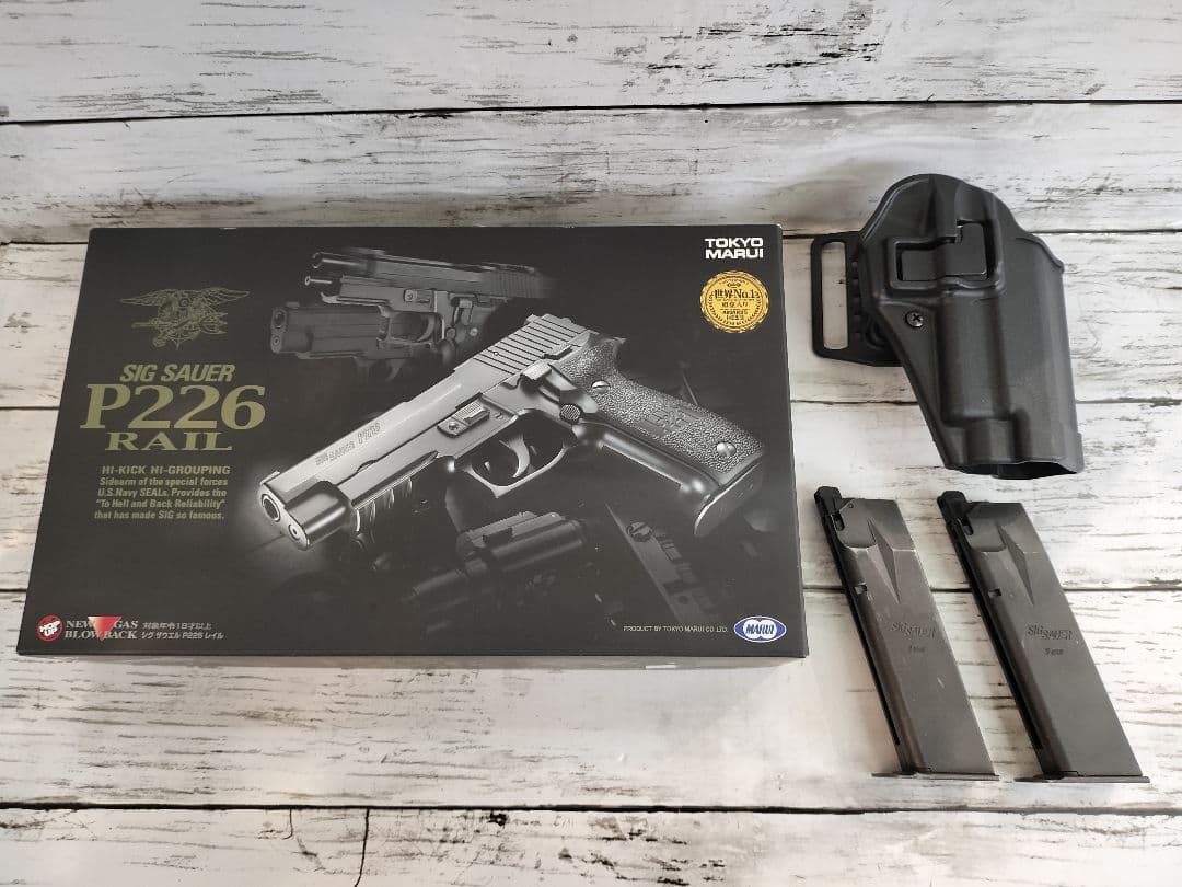東京マルイ SIG SAUER P226 RAIL 競技専用エアーソフトガン