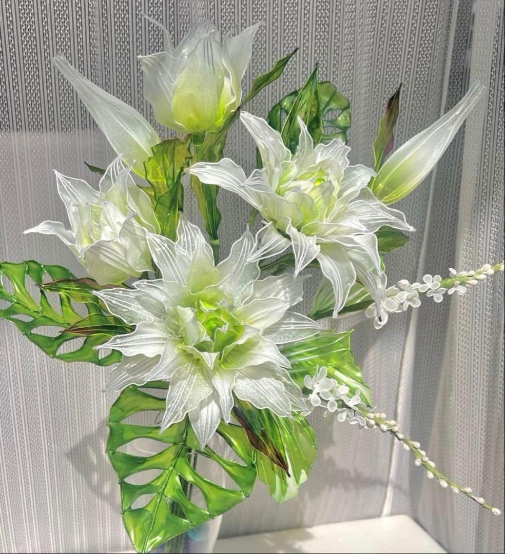 アメリカンフラワー　ディップフラワーNO.217（八重百合・マドカズラ・半夏生）