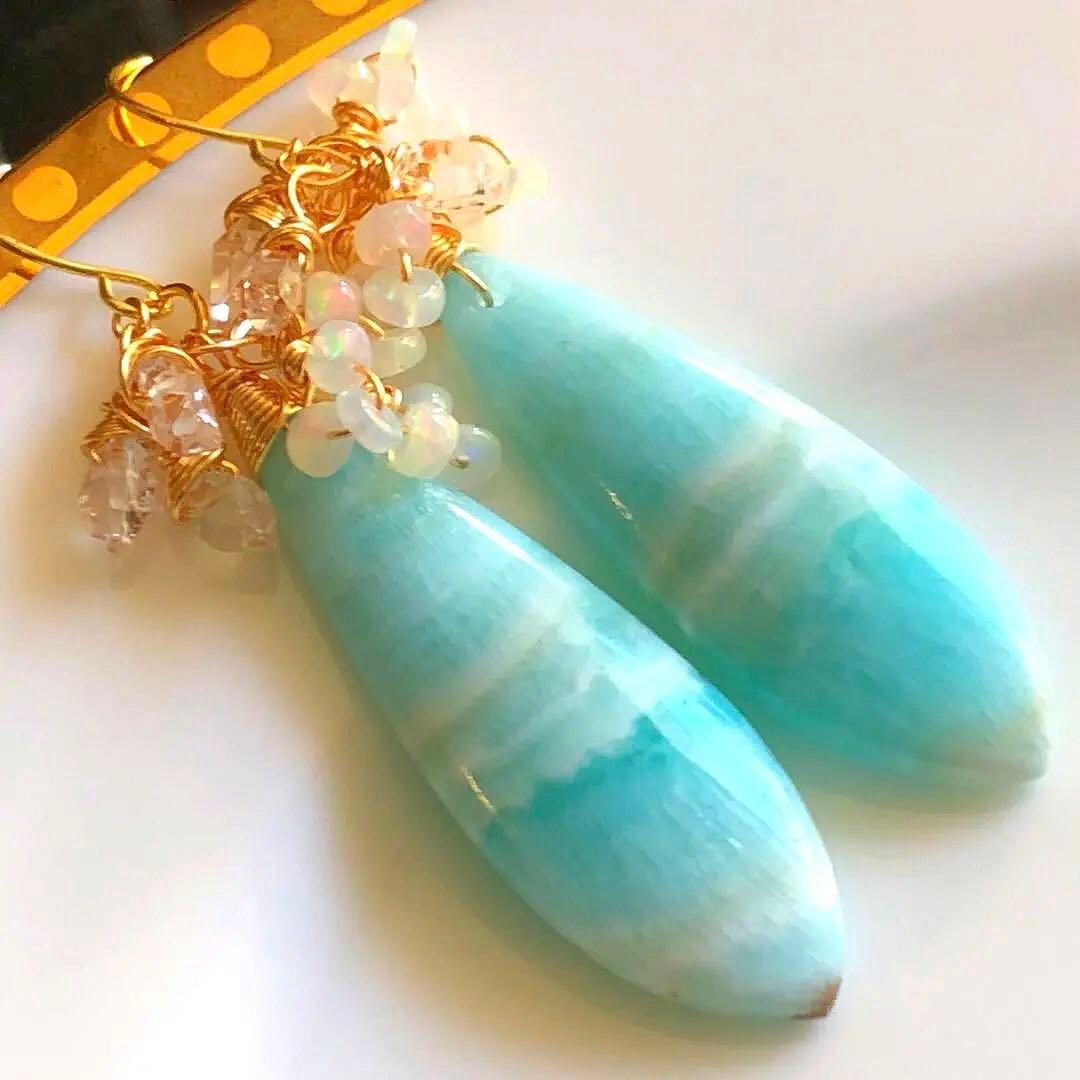 天然石♡極上大粒ヘミモルファイトのピアス14kgf