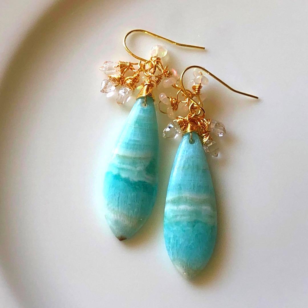 天然石♡極上大粒ヘミモルファイトのピアス14kgf