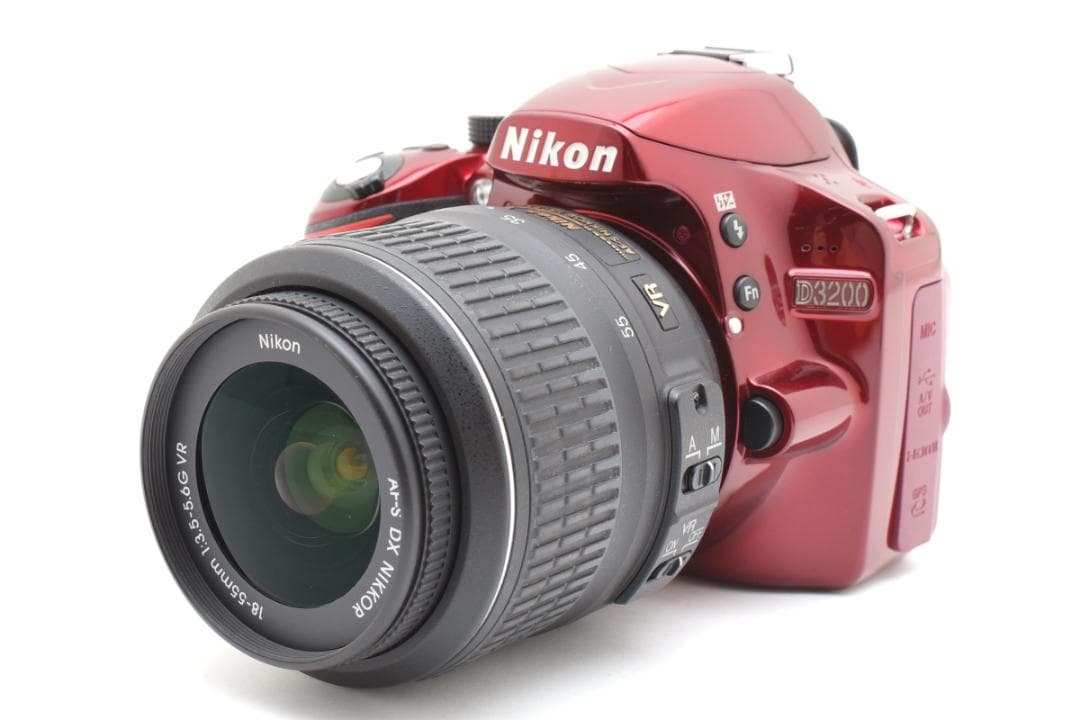 Nikon D3200 レッド 希少カラー 初心者 スマホ転送 旅行 運動会