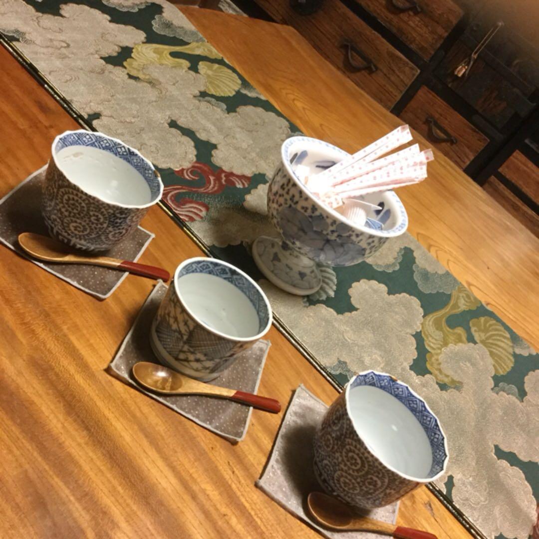 601 古伊万里 盃洗 微塵唐草 桐の花紋様 1客