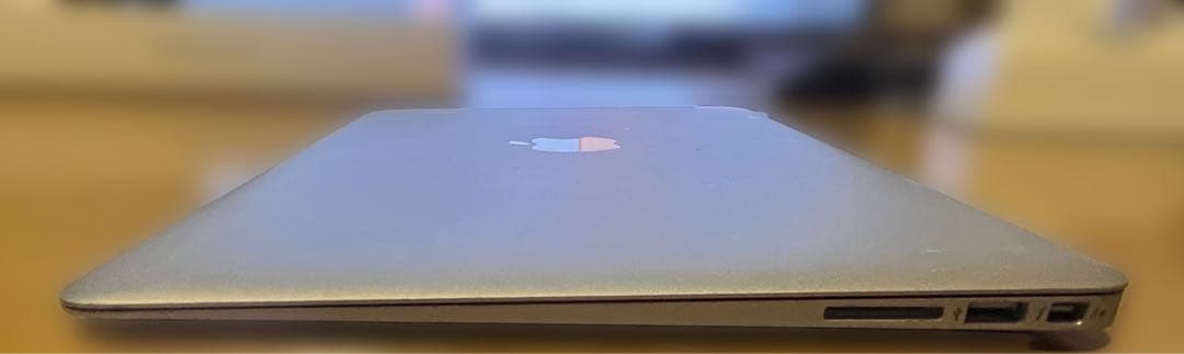 MacBook Air 13インチ Early 2015箱付き SSD256GB