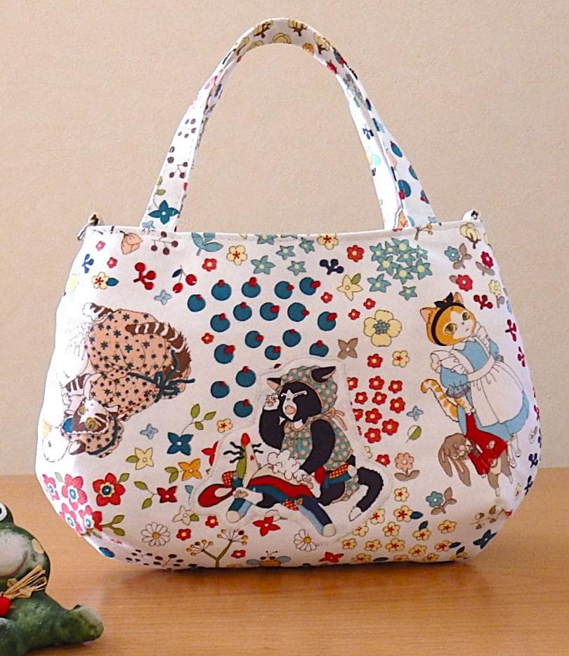 ハンドメイド　タックフリルのトートバッグ（FZ-37）他４点のおまとめ