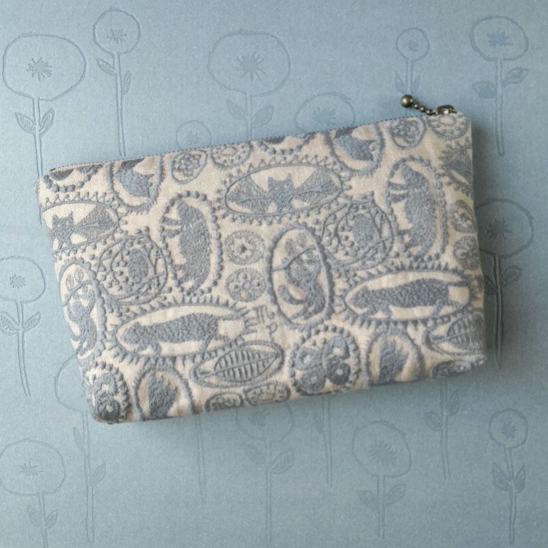 〈jungle relief〉ポーチ＊ミナペルホネン＊カードポケット付き！