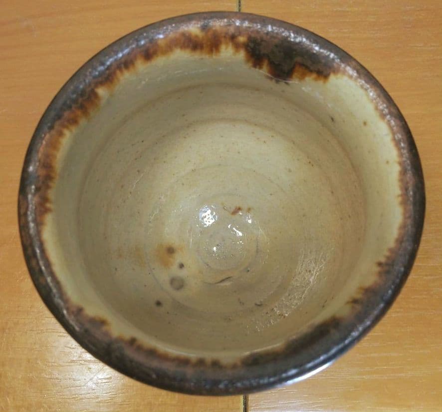 人間国宝 金城次郎 湯呑(海老魚紋) 栞 共箱 美品 壺屋焼 やちむん 壷屋焼