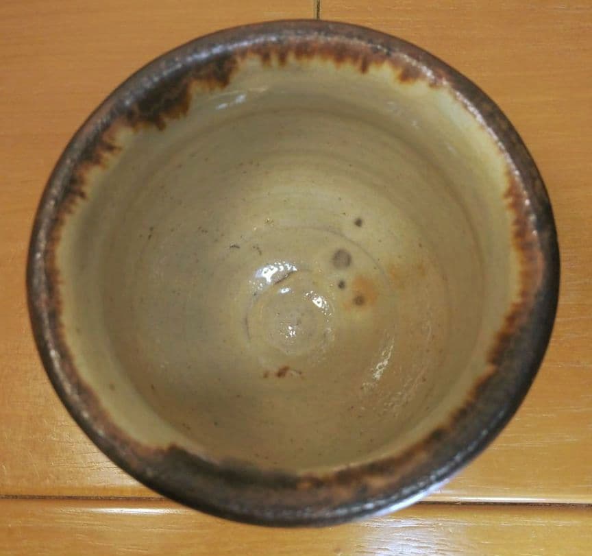 人間国宝 金城次郎 湯呑(海老魚紋) 栞 共箱 美品 壺屋焼 やちむん 壷屋焼