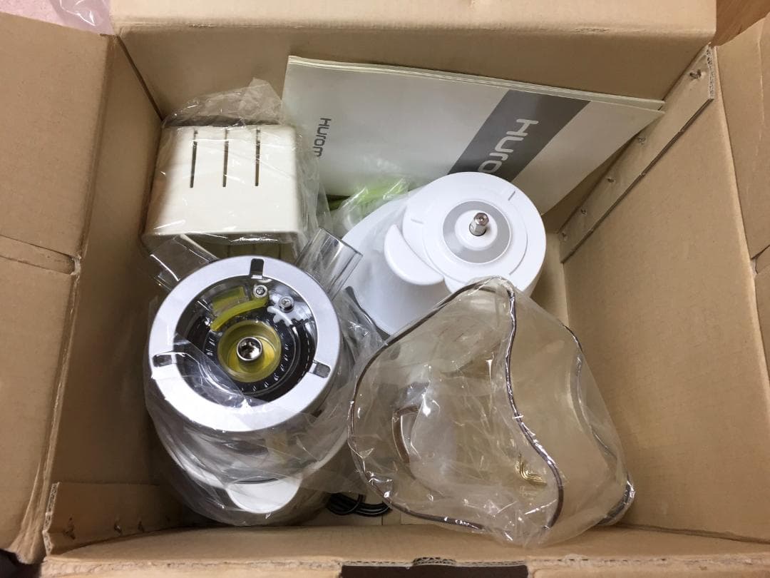 【定価￥36,823未使用】ヒューロム スロージューサー HU-400