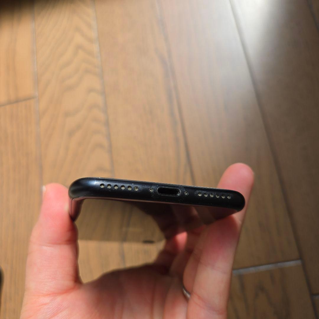 iphone SE (第2世代) 128GB ブラック フィルム付