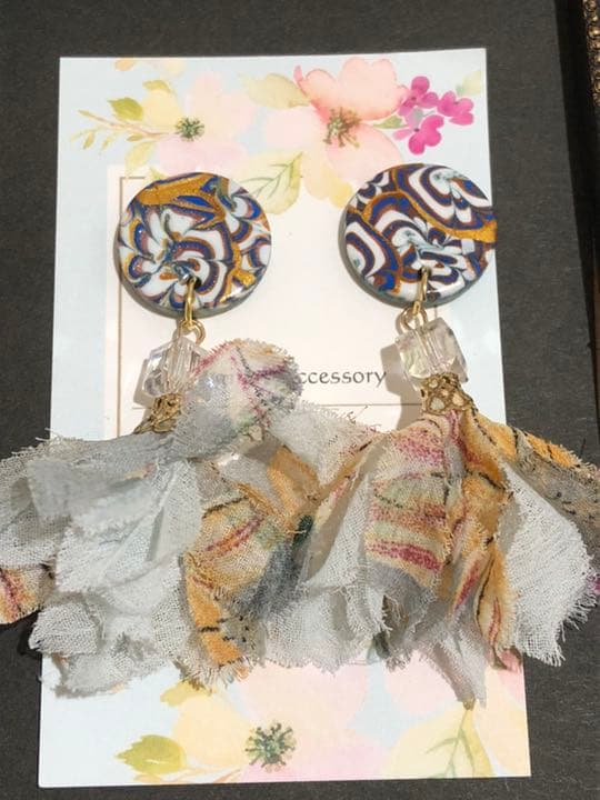 レイチェル専用♡《一点物シリーズ!!》フワフワタッセル イヤリング