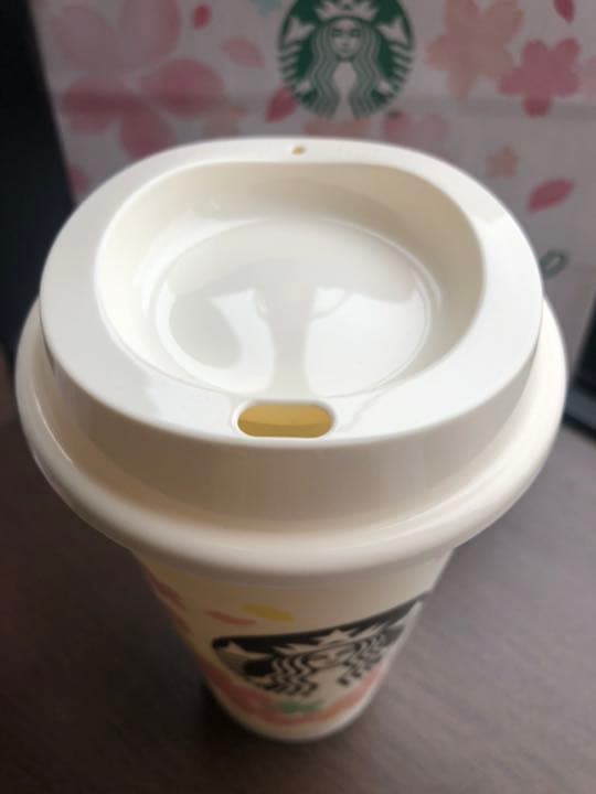 スターバックスSAKURA♡リユーザブルカップ&SAKURAウォーターボトル