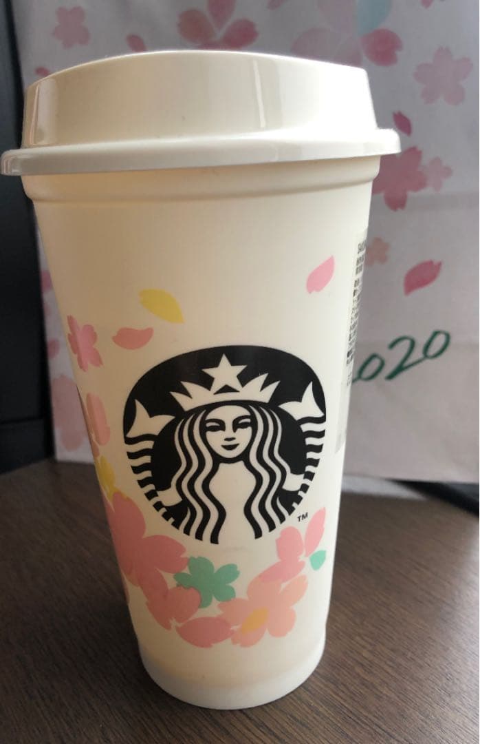 スターバックスSAKURA♡リユーザブルカップ&SAKURAウォーターボトル