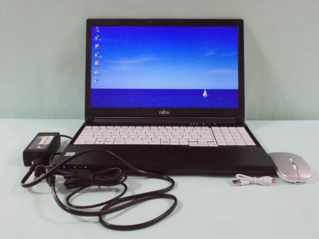 富士通ノートパソコンLifebook　A576/SX