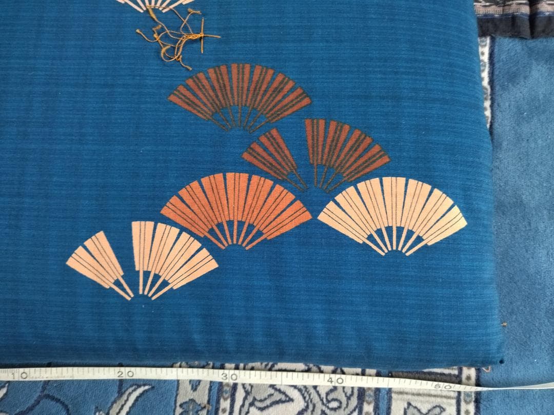 7枚セット　収納袋付き　青色の扇子刺繍座布団