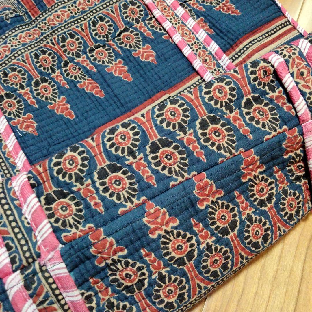 インド製 トートバッグ ブロックプリント×キルト 大容量 ネイビー【6O-13】