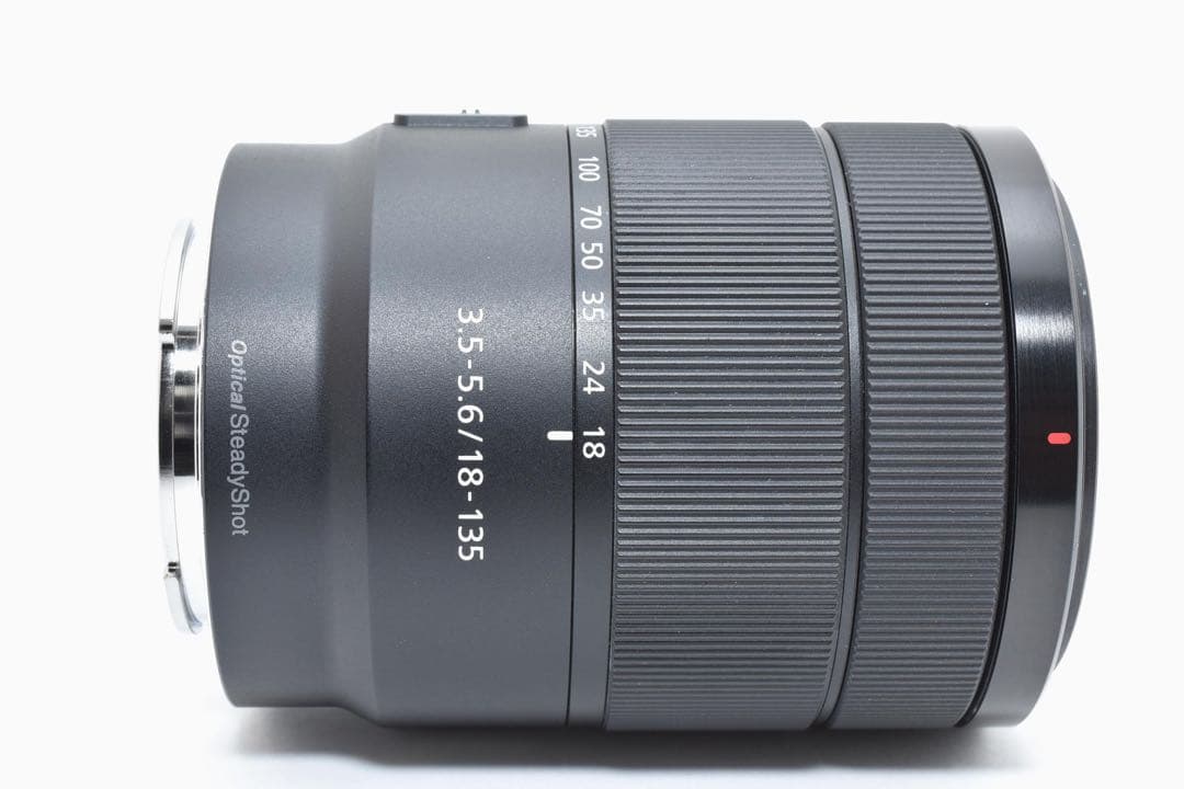 Sony E 18-135mm F3.5-5.6 OSS ズームレンズ