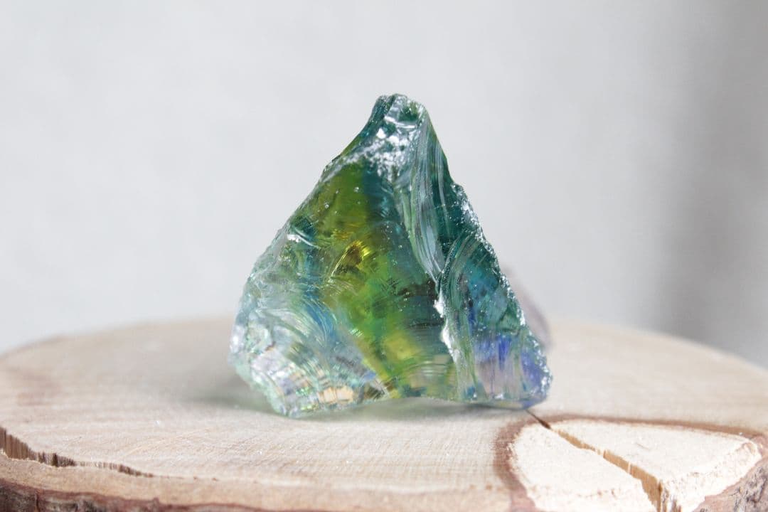 【やや訳あり】シエラネバダ産アンダラクリスタル　マルチカラー